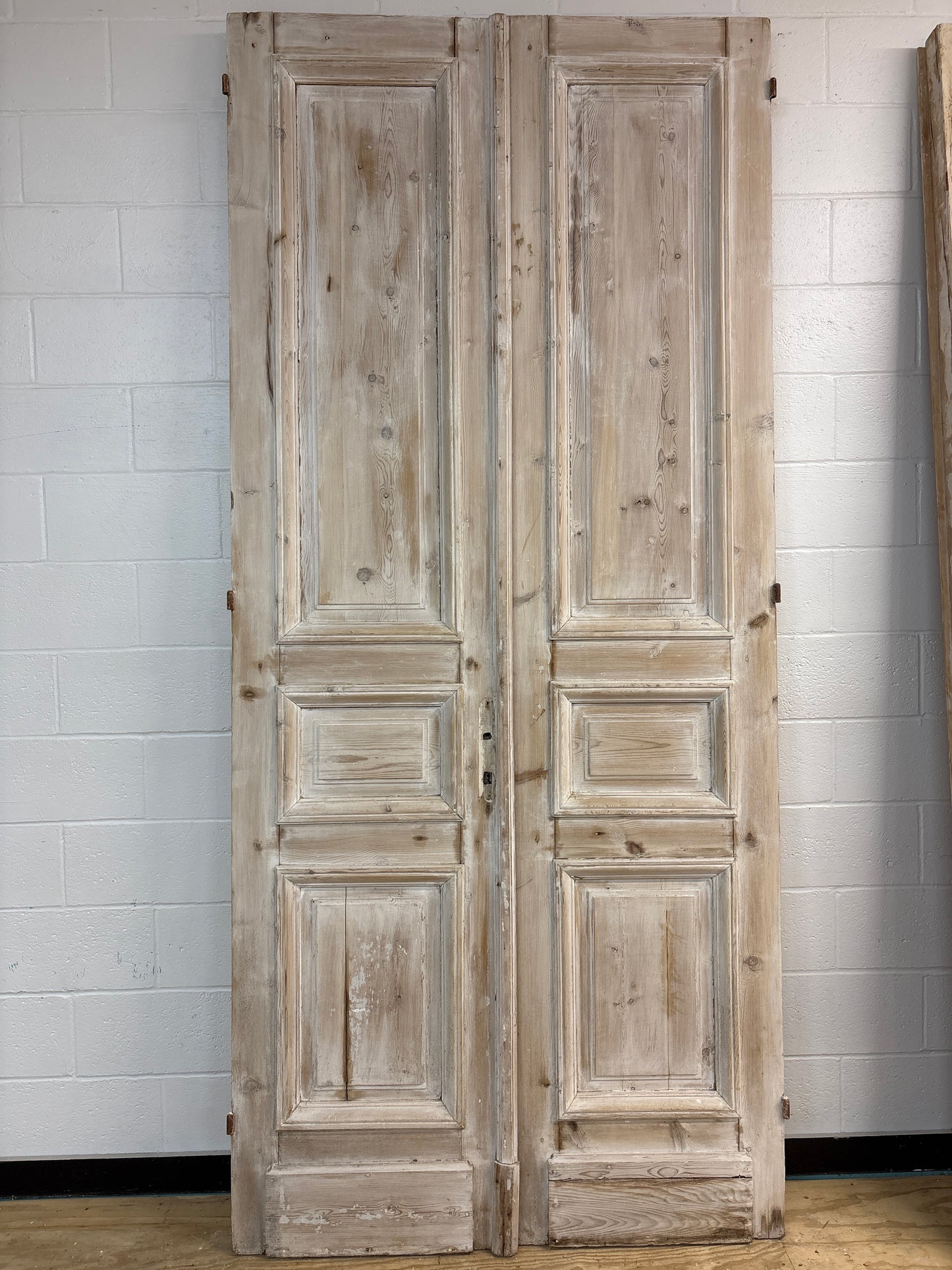 European Solid Wood 8SP028