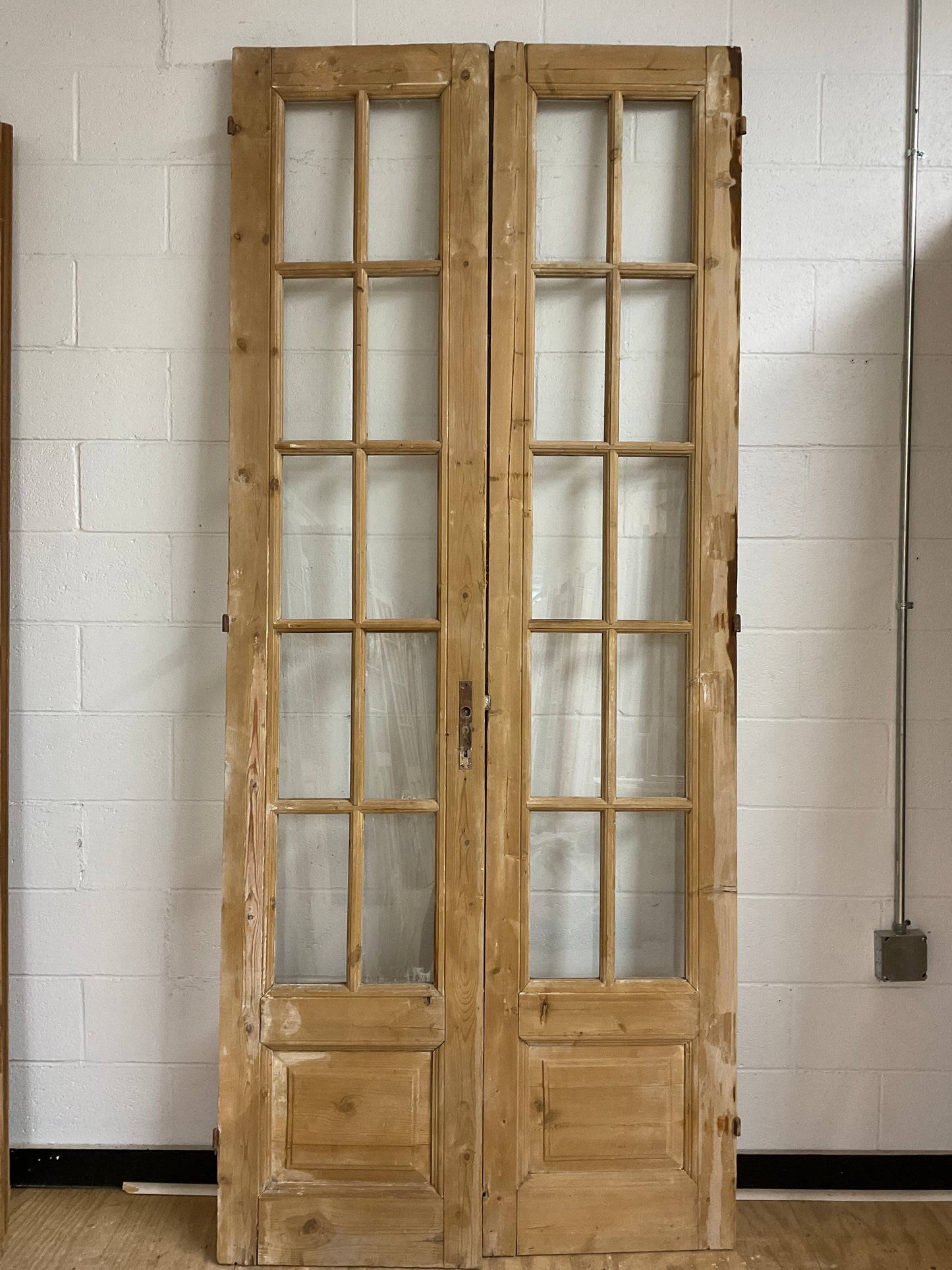 European Ten Glass Panes - P270714