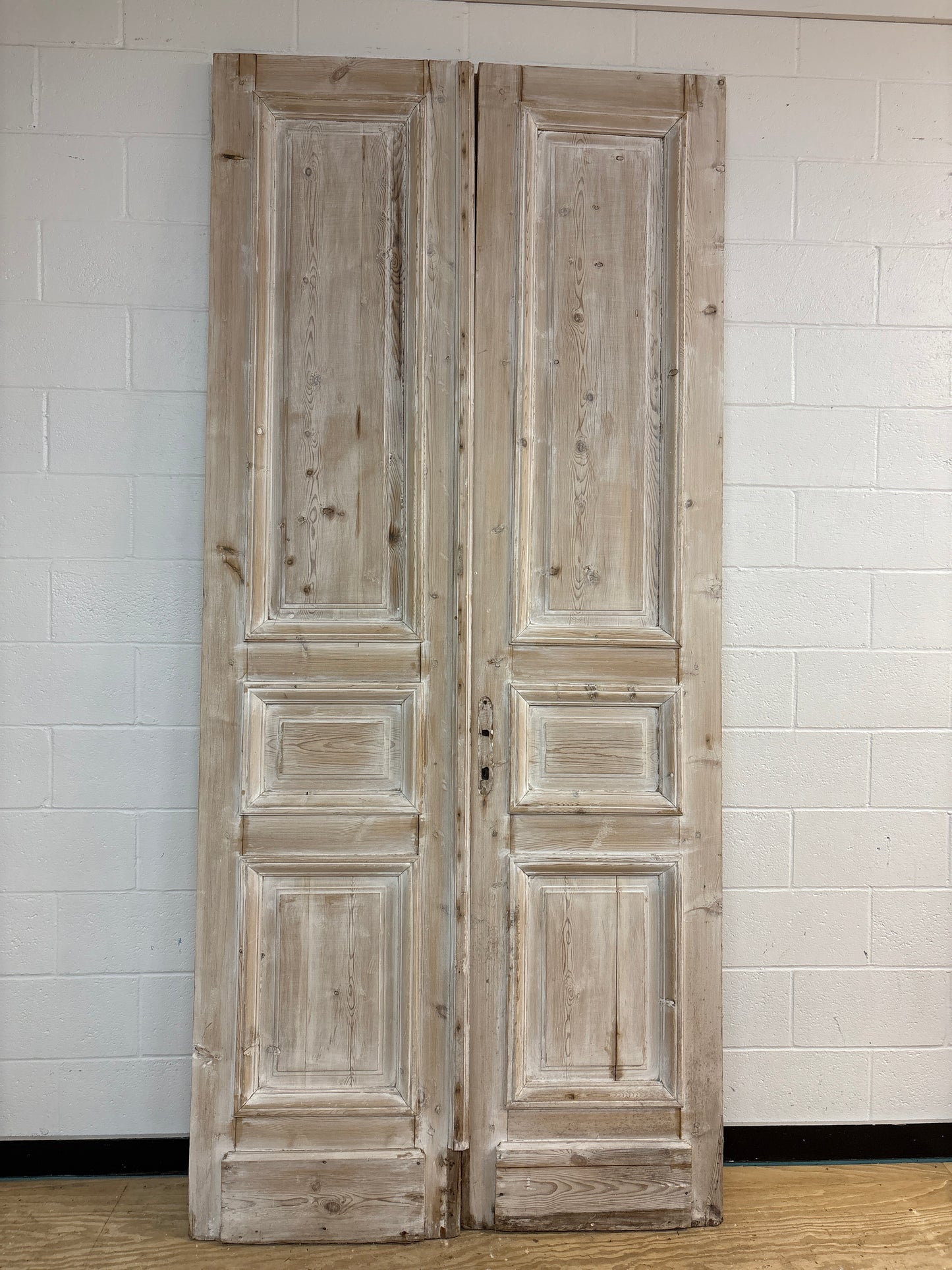 European Solid Wood 8SP028
