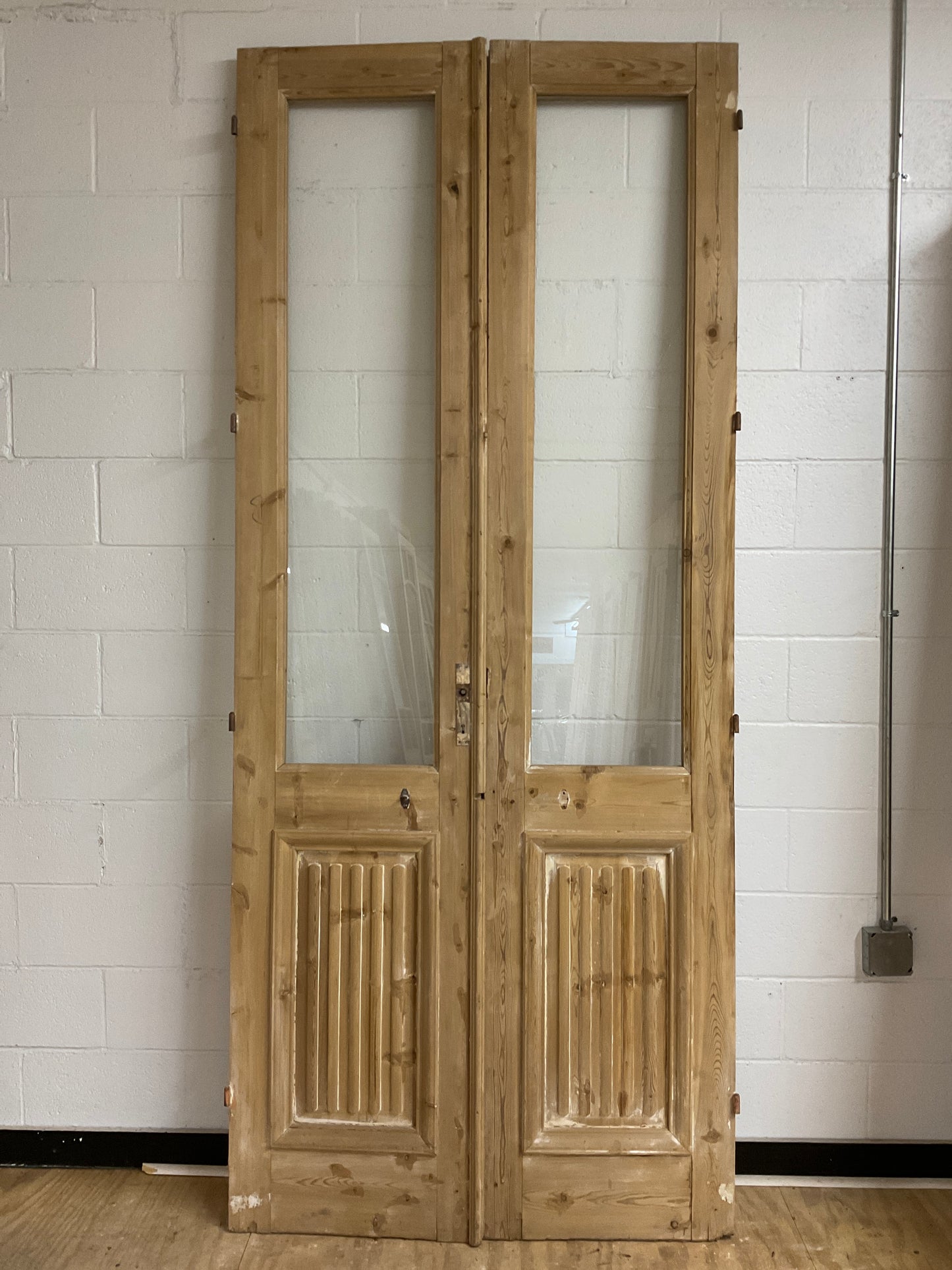2458533 pair of European Glass Door