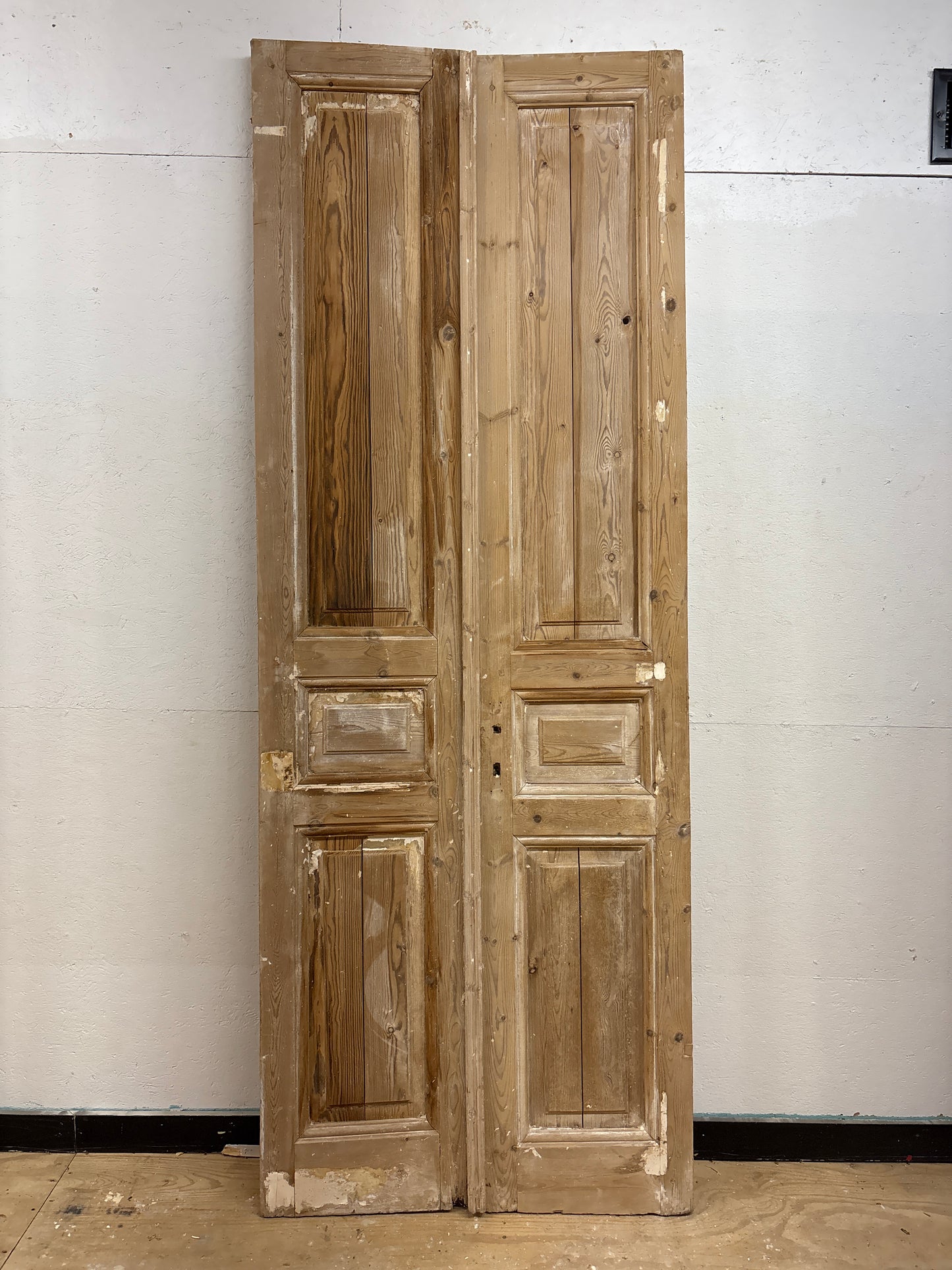 European Solid Wood - 9488214