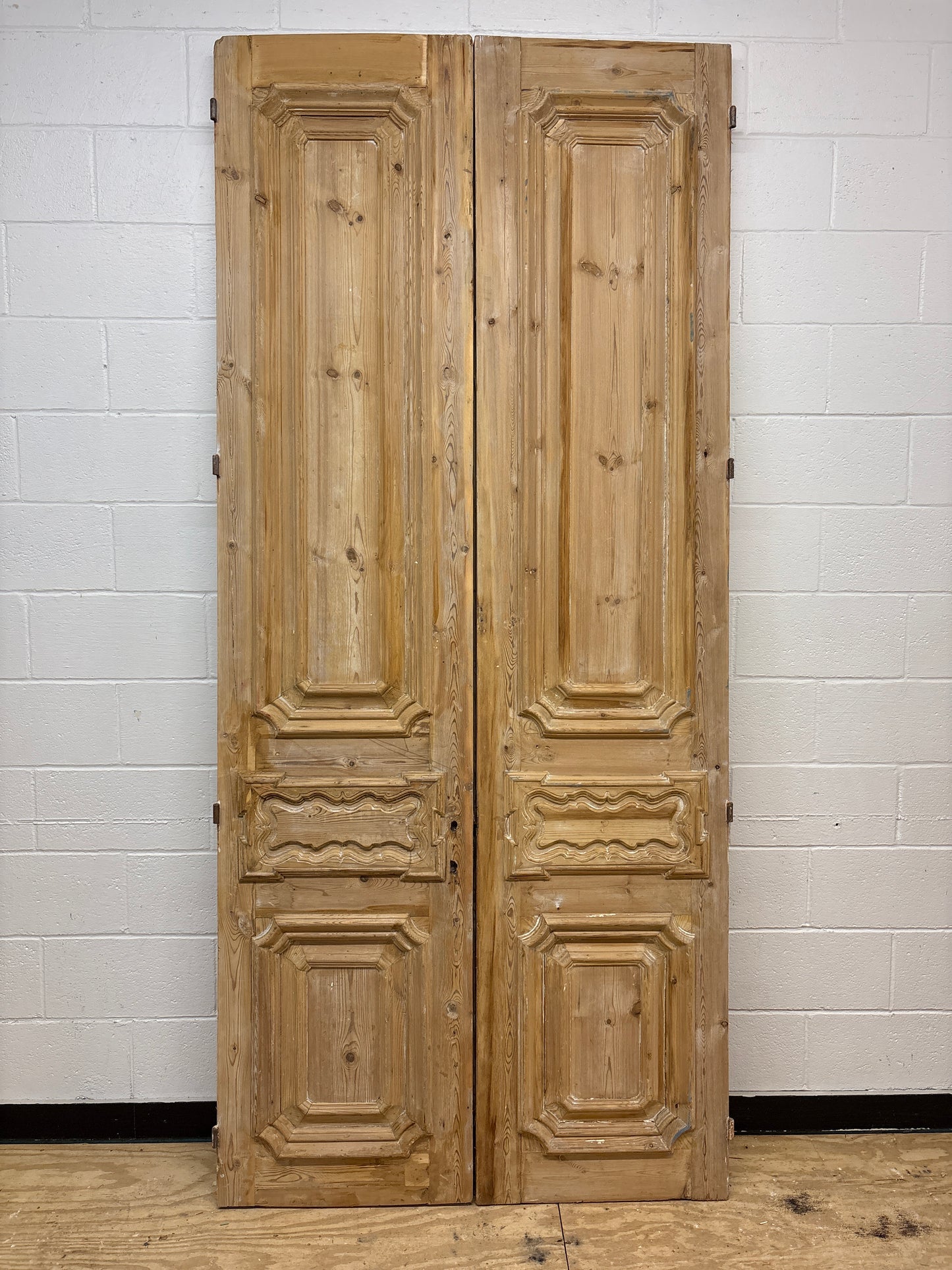 European Solid Wood - 9363190