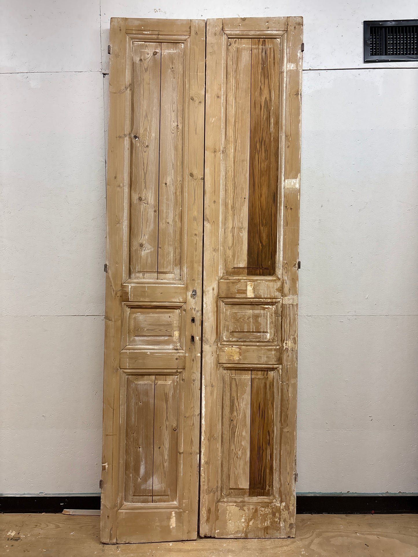European Solid Wood - 9488214